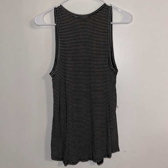 🌹AMERICAN EAGLE TANK - Picture 3 of 5